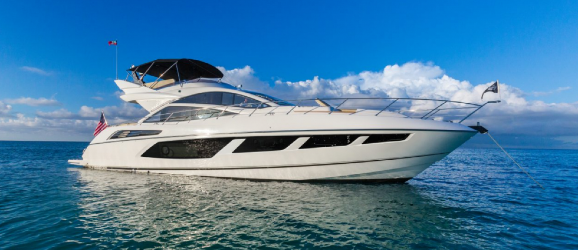 Sunseeker 68 Sport Yacht